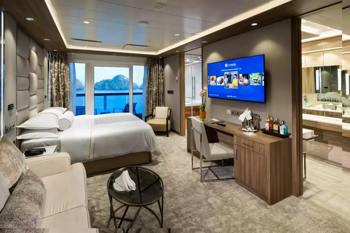 le Azamara Journey :   8