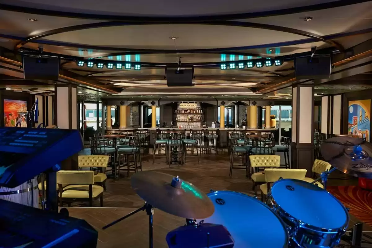 le Carnival Horizon :  cabine 30