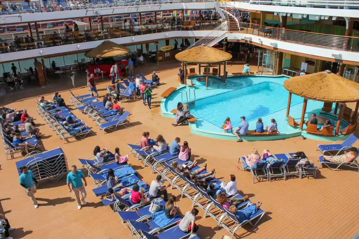 le Carnival Horizon :  cabine 42