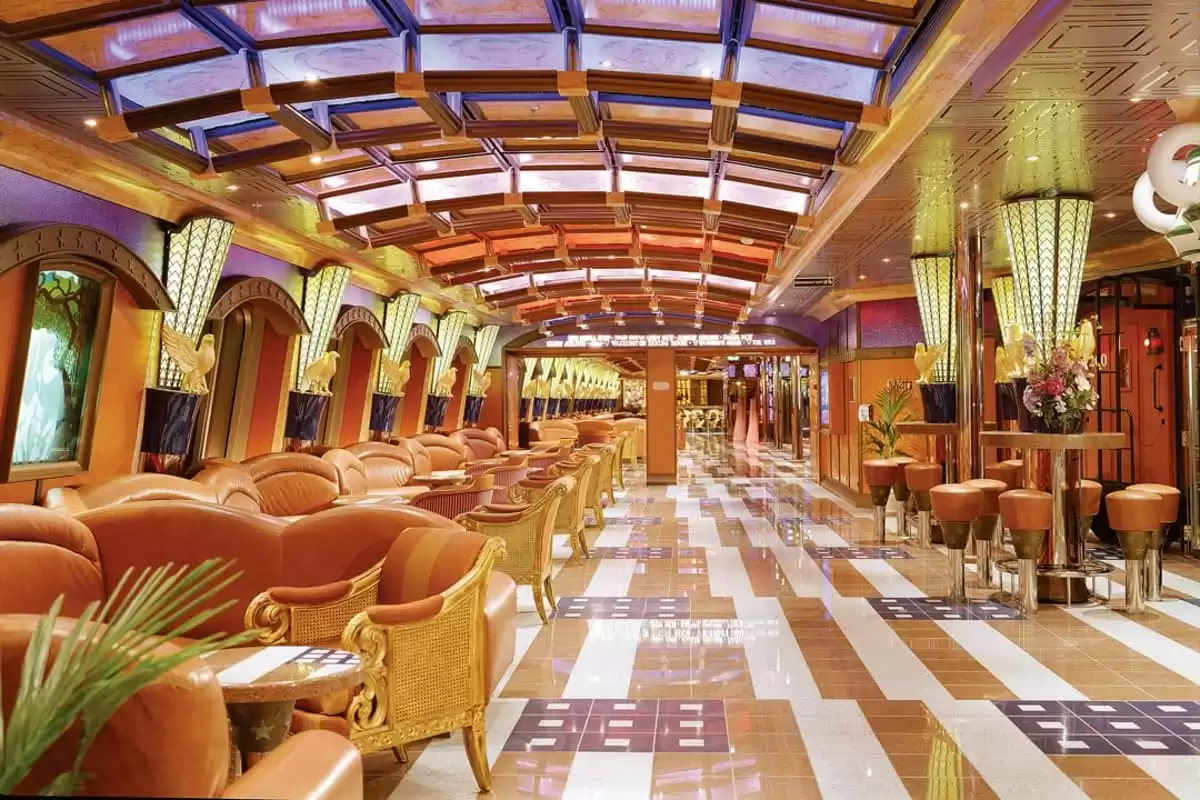 le Carnival Valor :  cabine 10