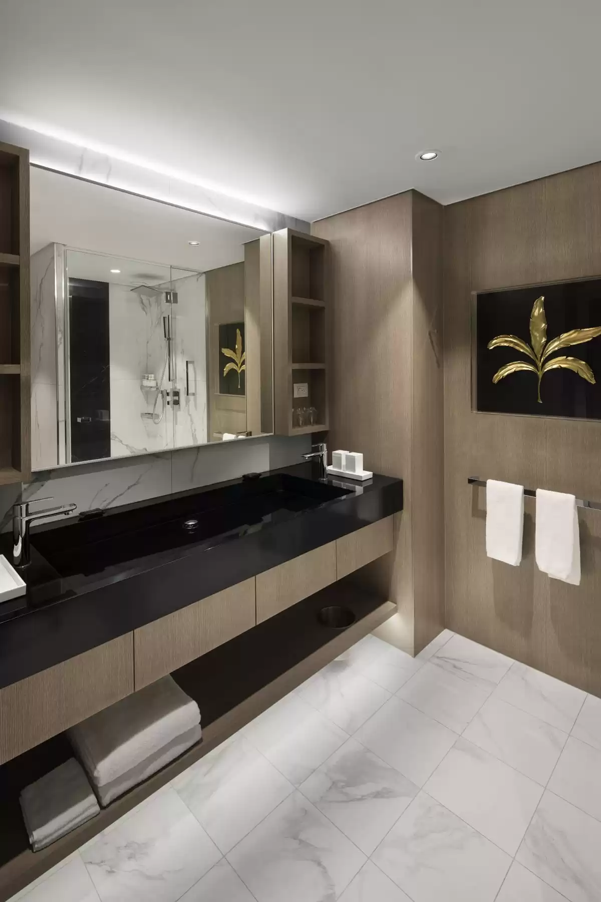 le  :  cabine 85