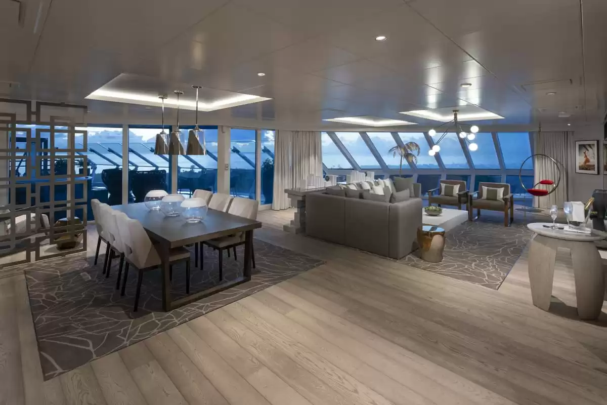 le  :  cabine 87
