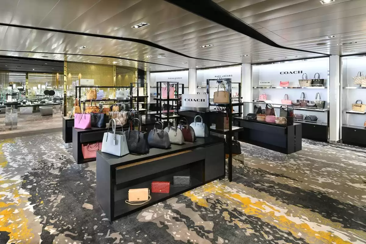 le  :  cabine 115