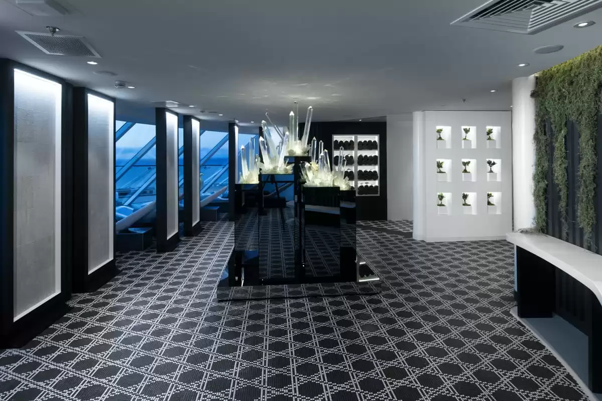 le  :  cabine 326