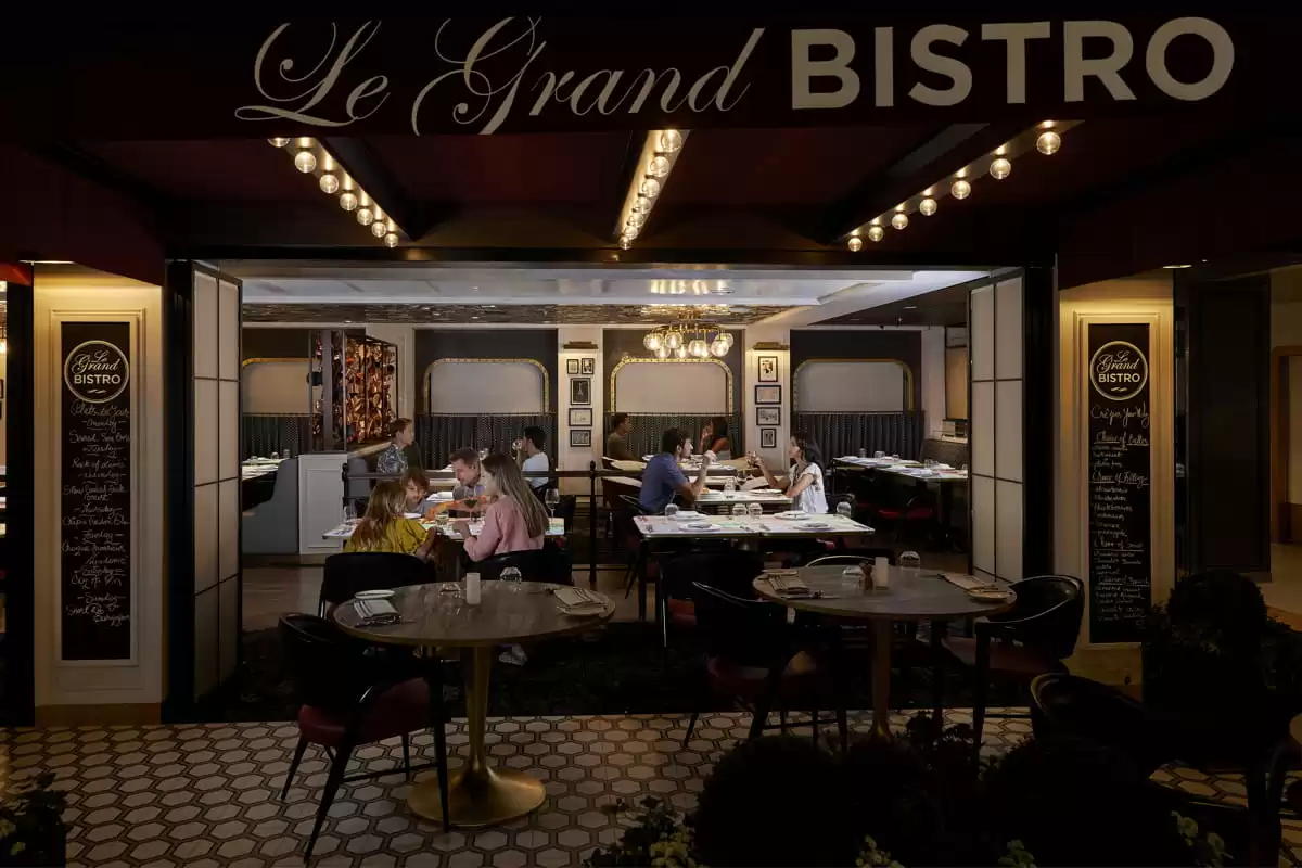 le  :  cabine 369