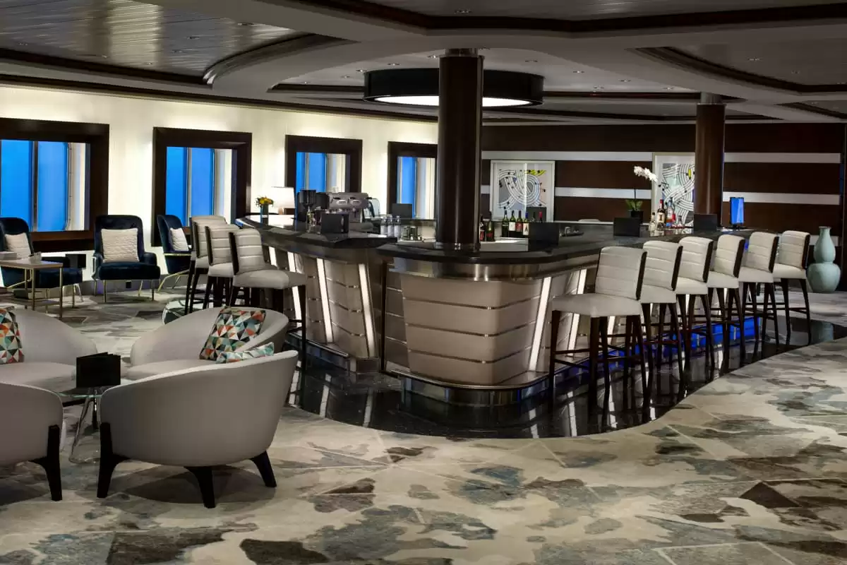 le  :  cabine 32