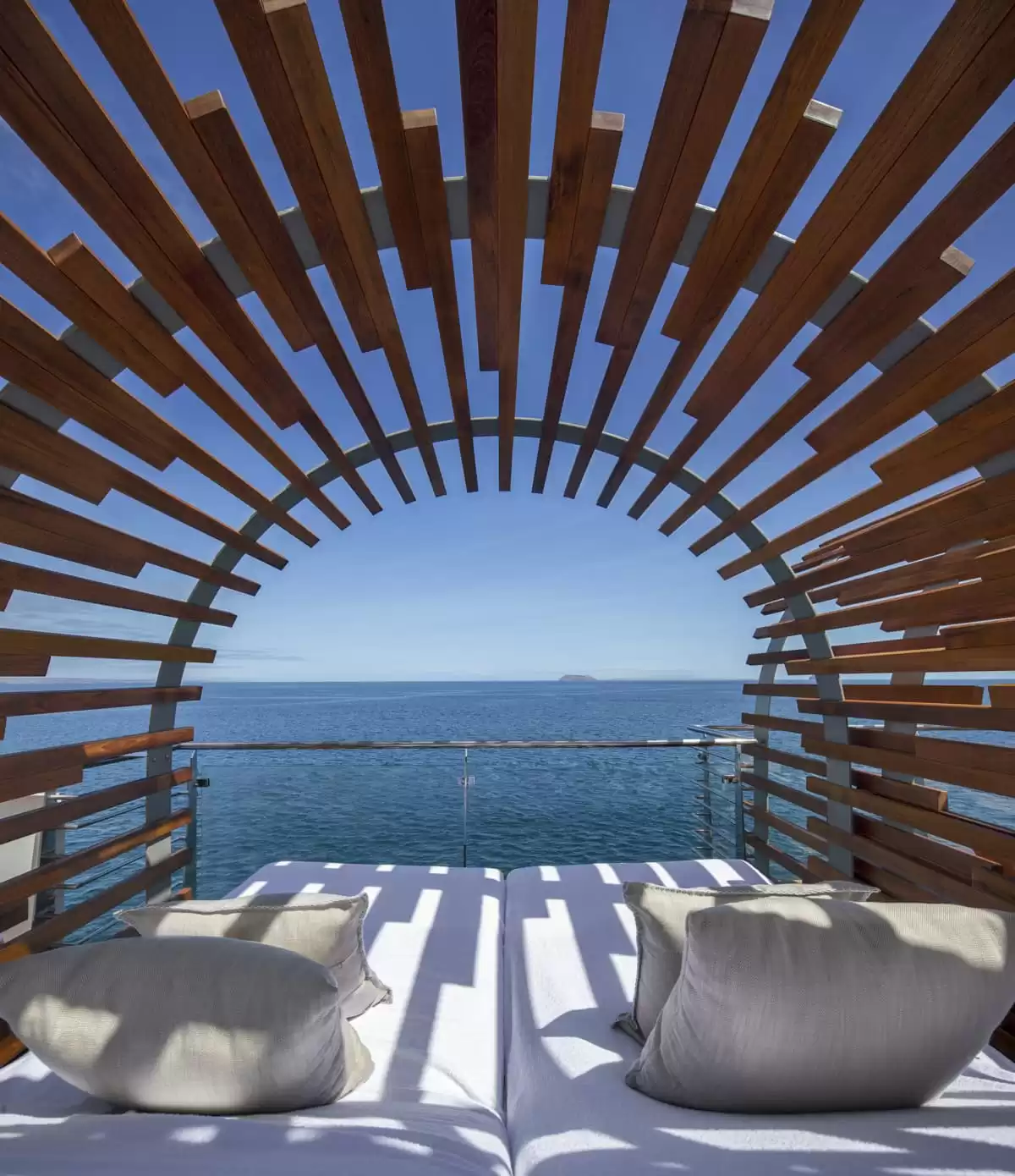 le  :  cabine 9
