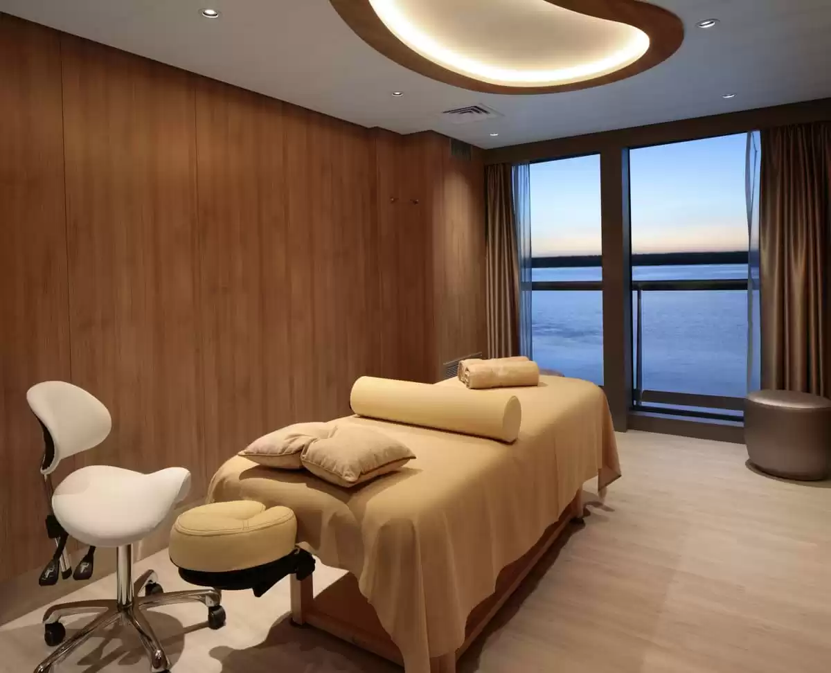 le  :  cabine 33
