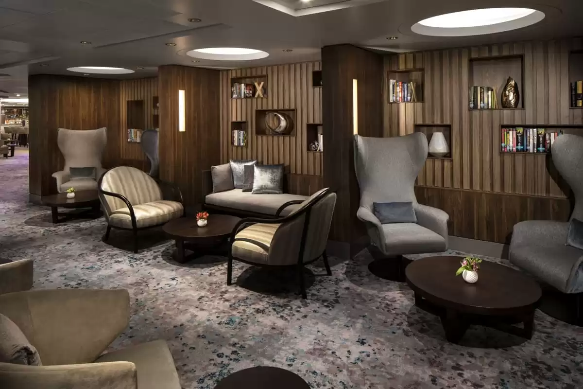 le  :  cabine 8