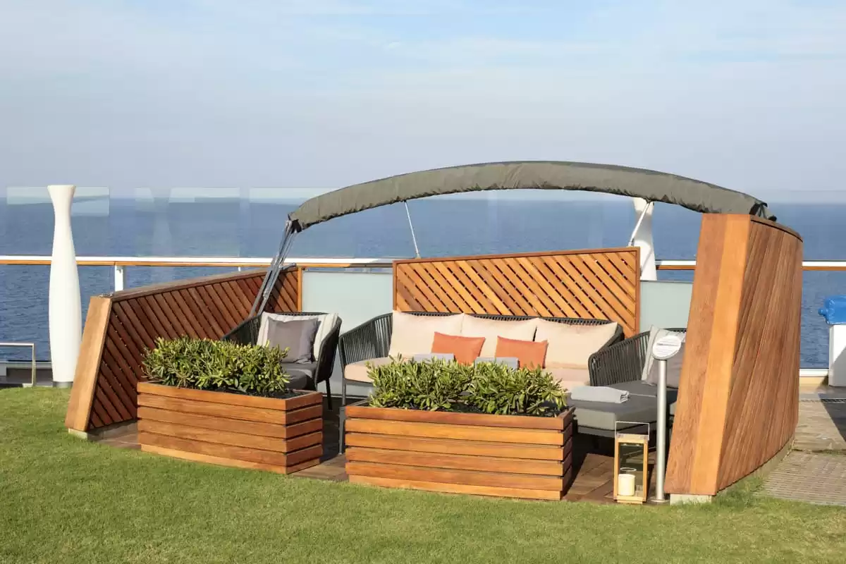 le  :  cabine 17