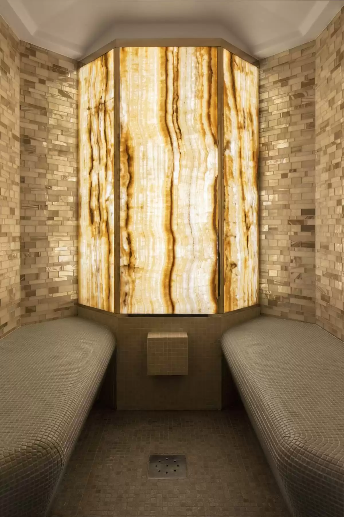 le  :  cabine 24