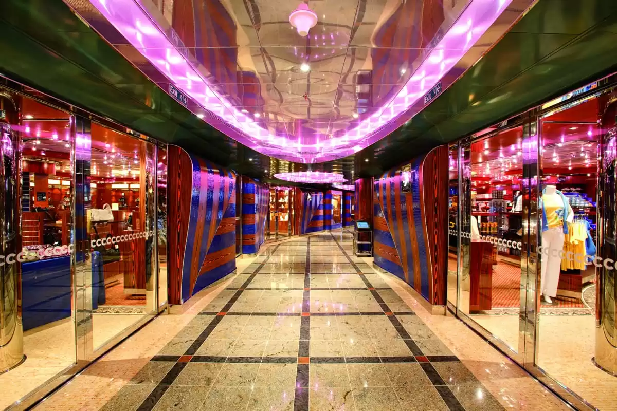 le  :  cabine 9