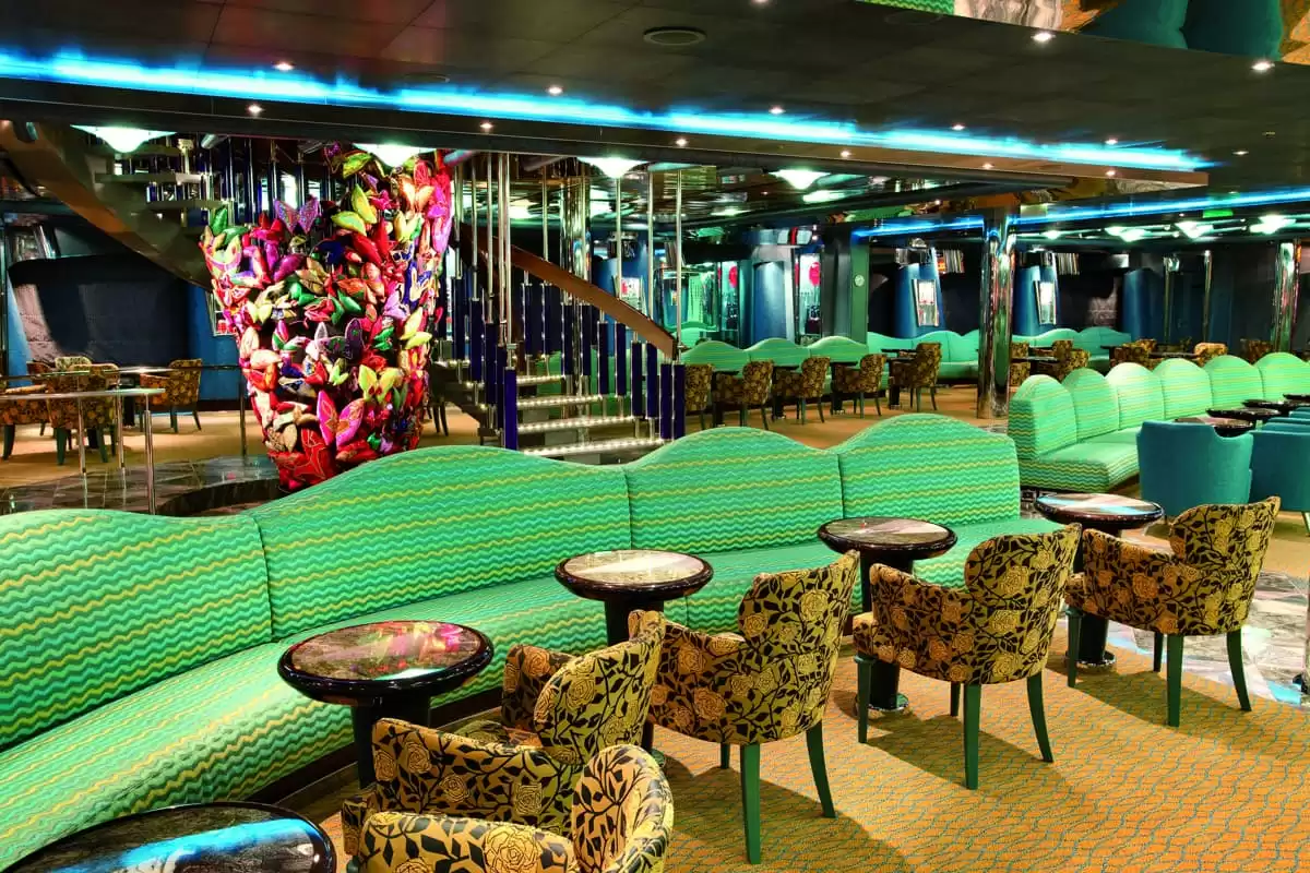 le  :  cabine 10