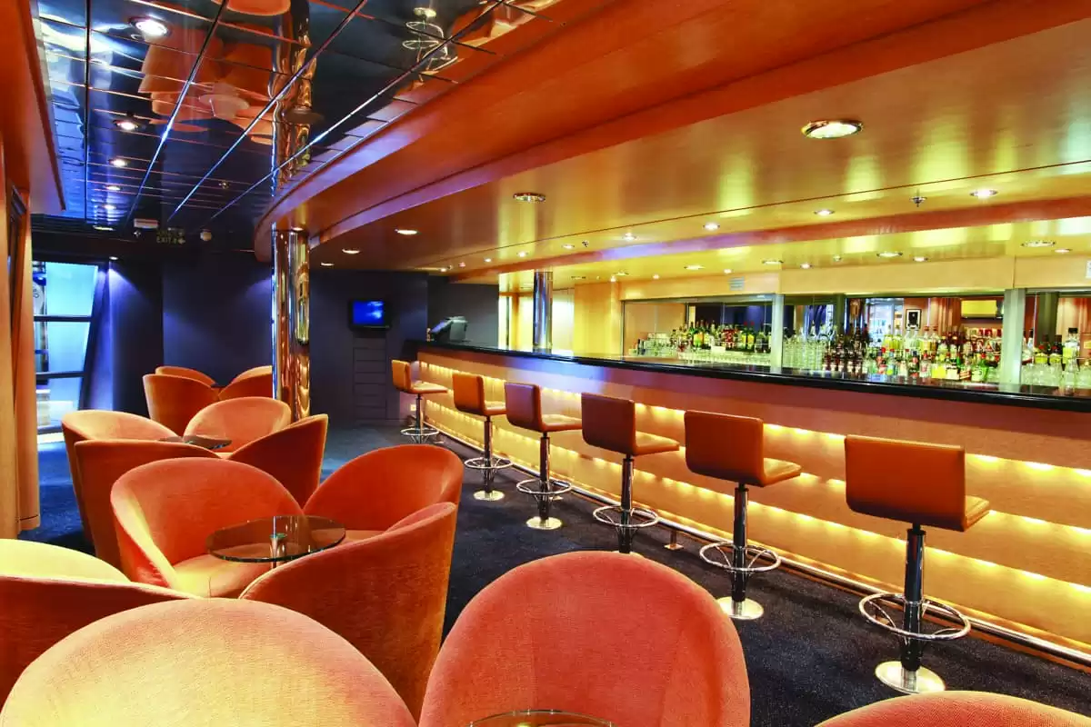 le  :  cabine 7