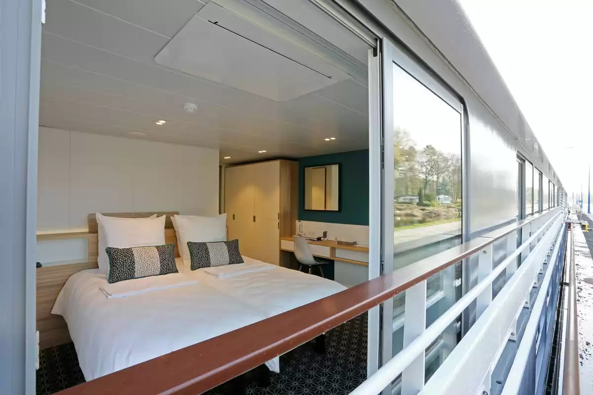 le Elbe Princesse :   4