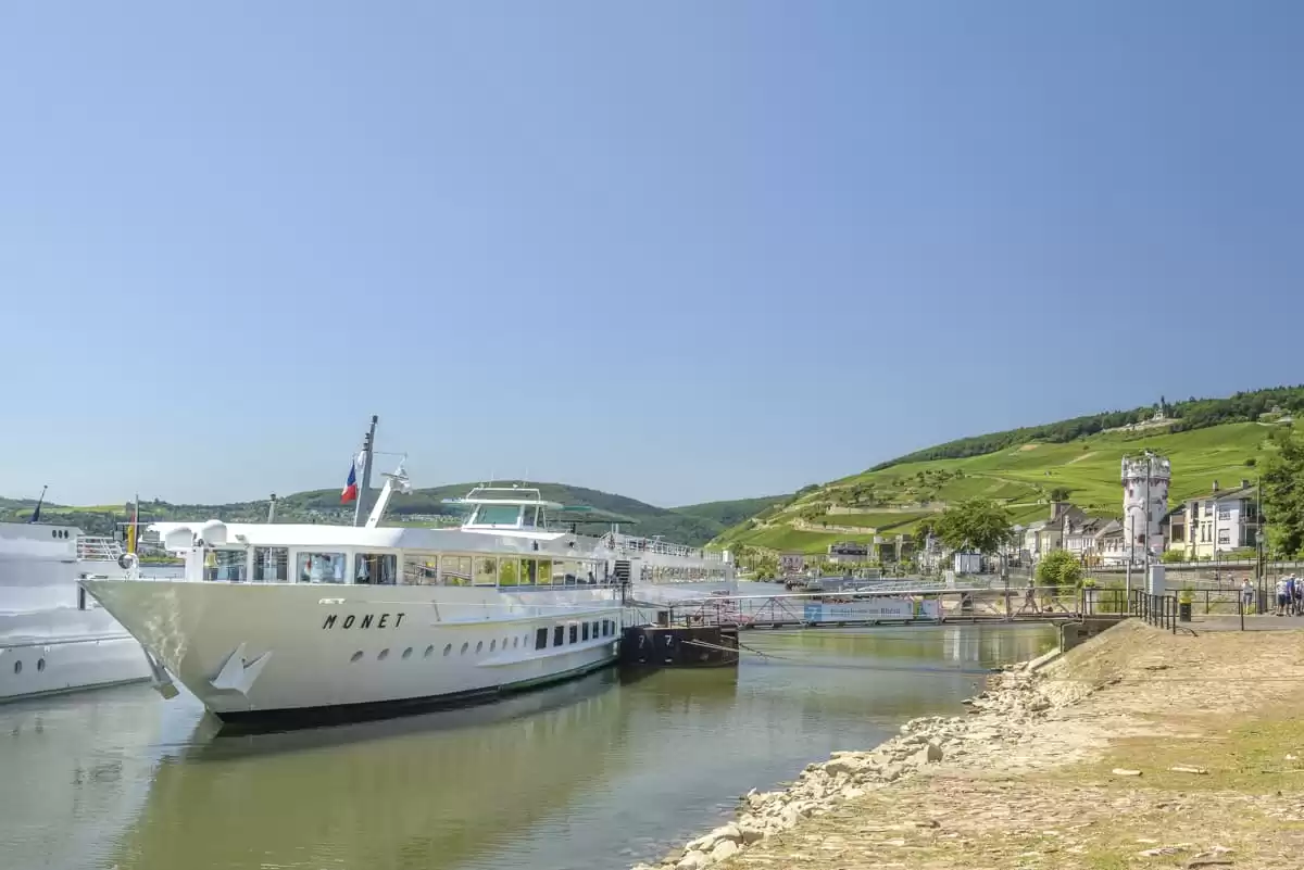 le  :  cabine 2