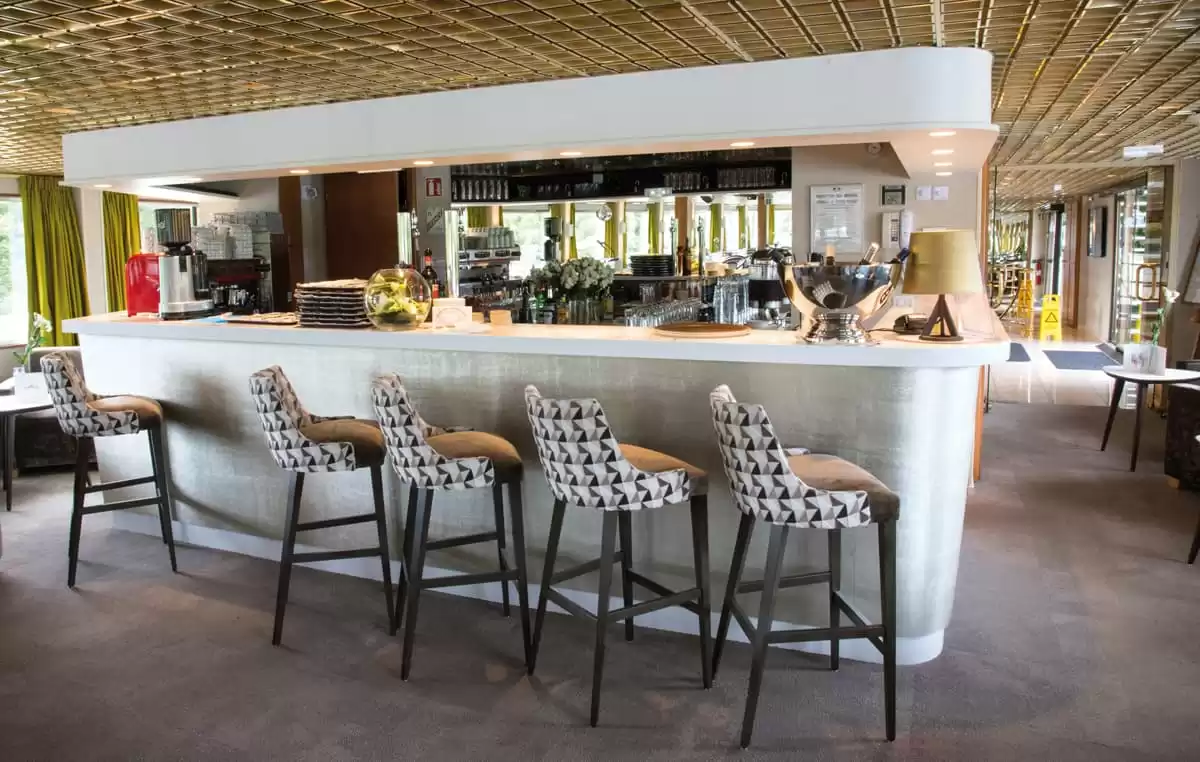 le MS France :  cabine 2