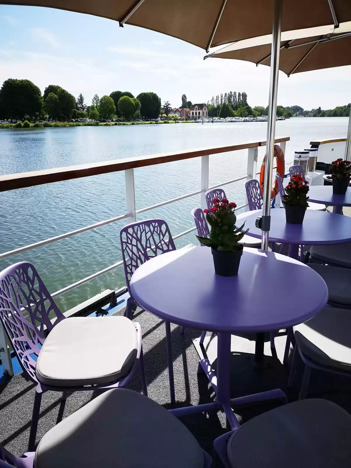 le MS Raymonde :  cabine 5