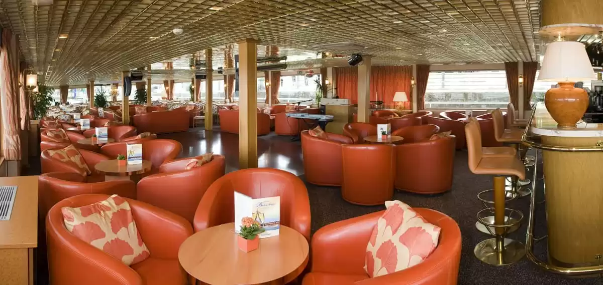 le  :  cabine 3