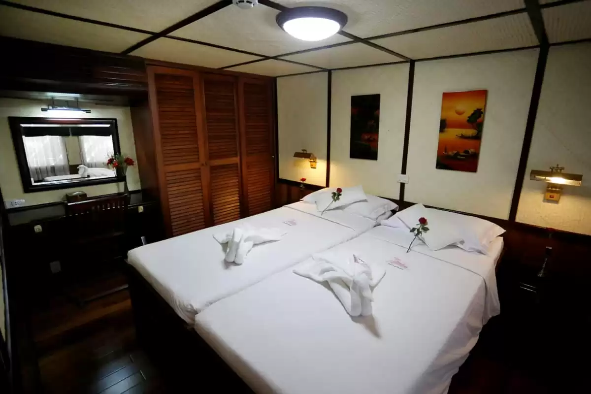 le RV indochine :   0