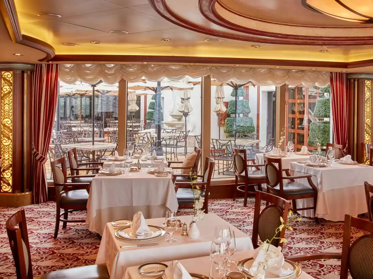 le Queen Elizabeth :  cabine 25