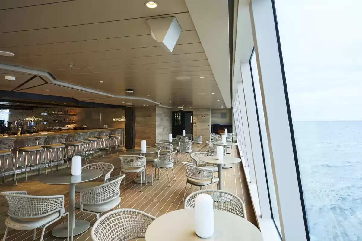 le EXPLORA II :  cabine 18