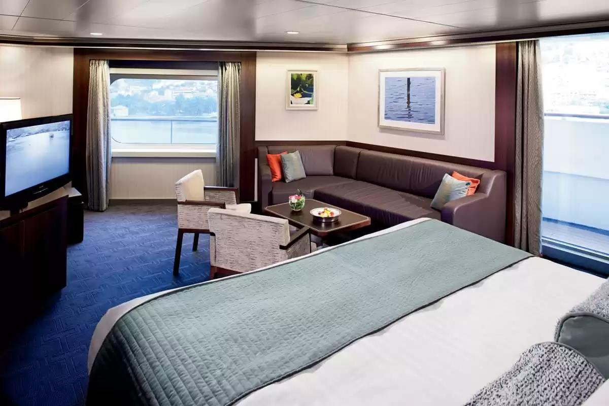 le Nieuw Amsterdam :   5