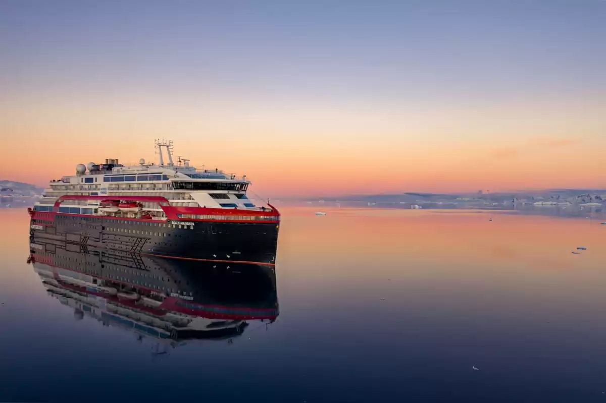 le MS Roald Amundsen :  cabine 85