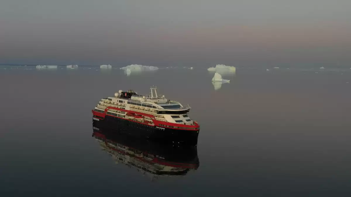 le MS Roald Amundsen :  cabine 87