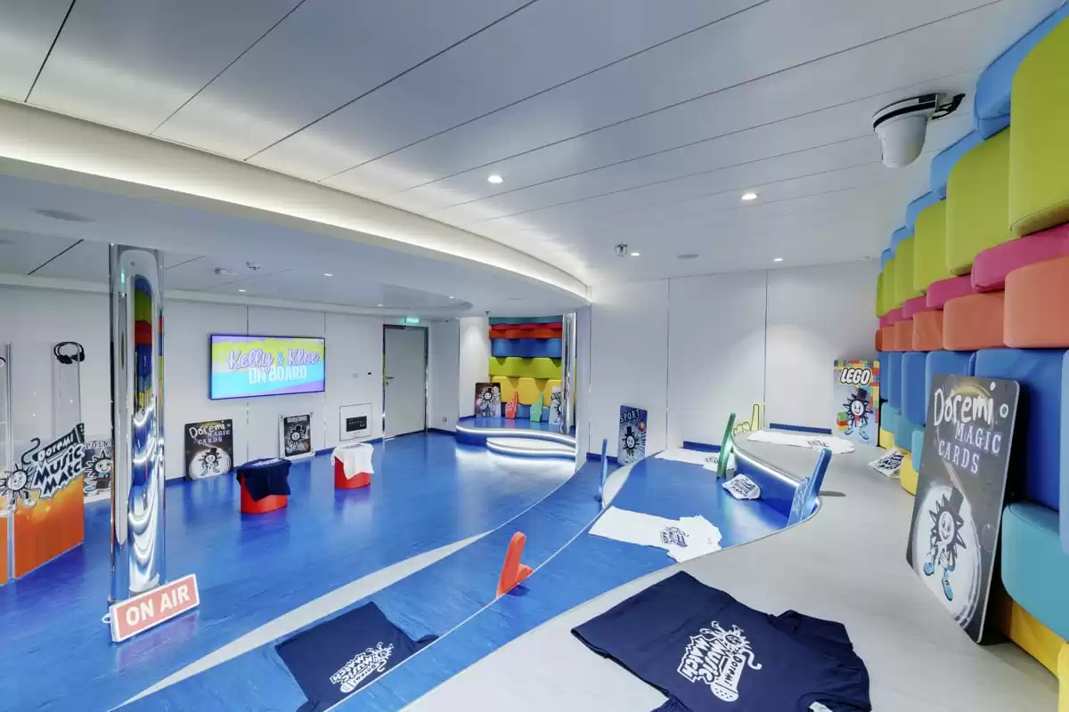 le  :  cabine 19