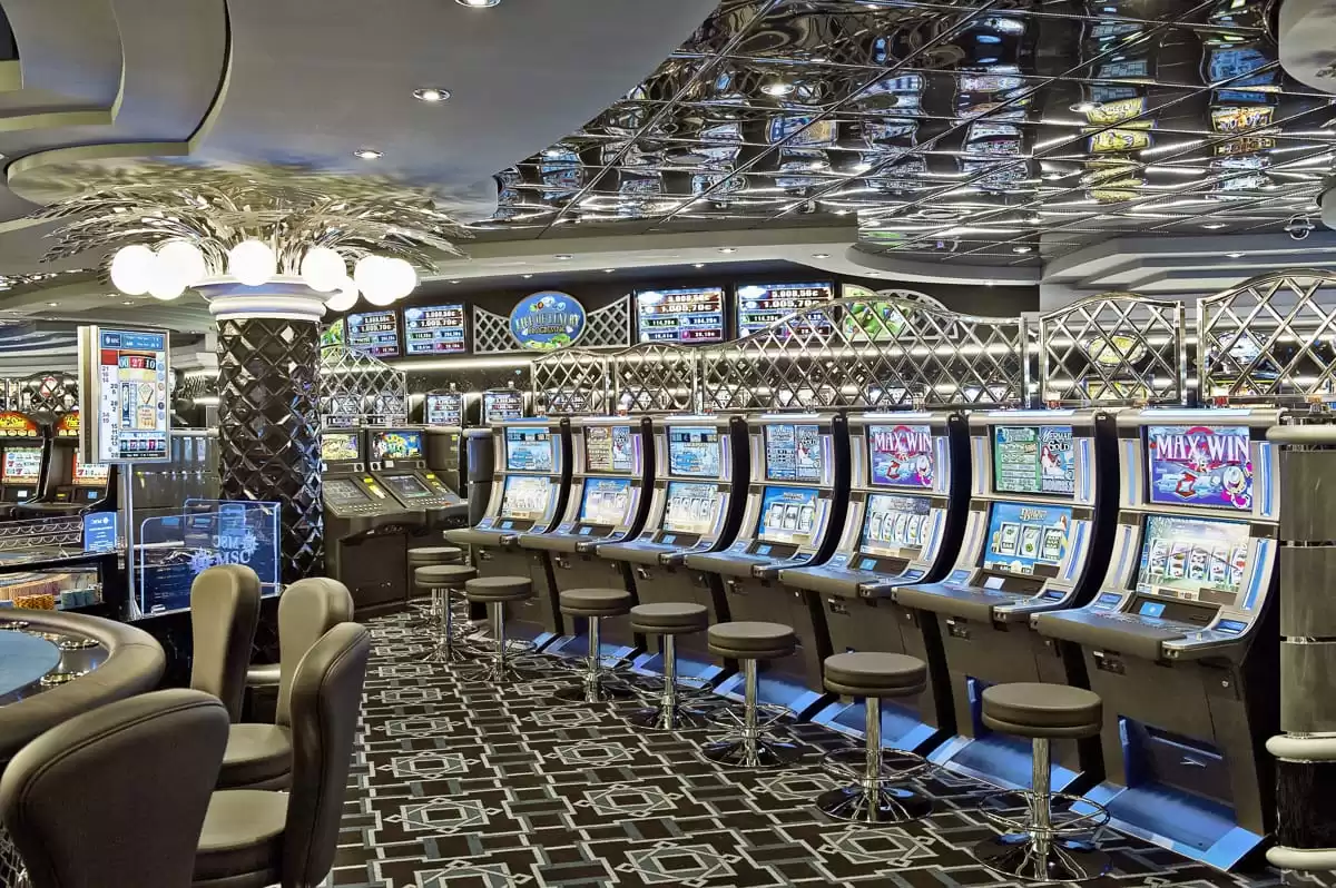 le  :  cabine 10