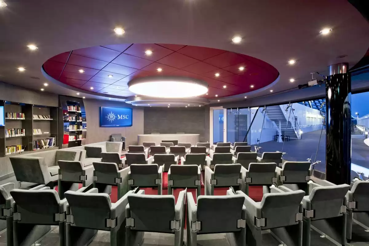 le  :  cabine 62