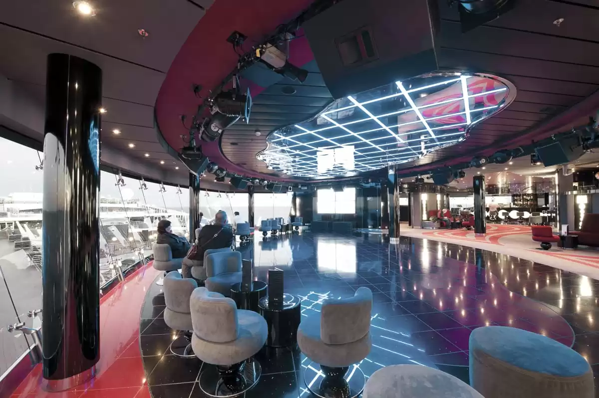 le  :  cabine 65