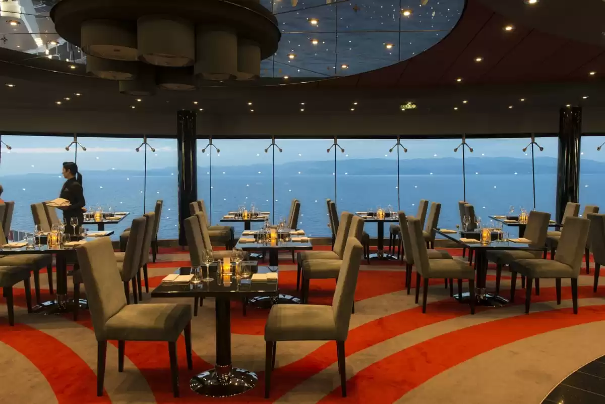 le  :  cabine 103