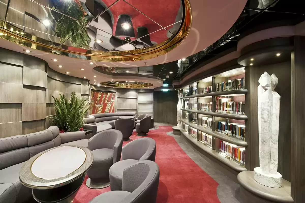 le  :  cabine 111