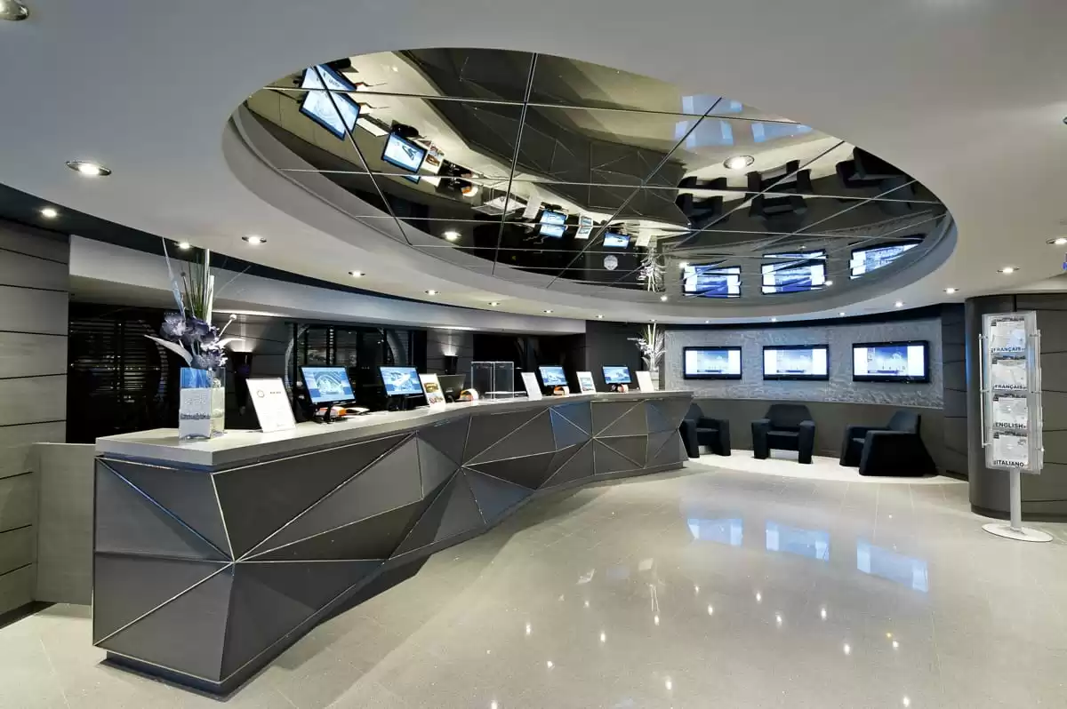 le  :  cabine 112