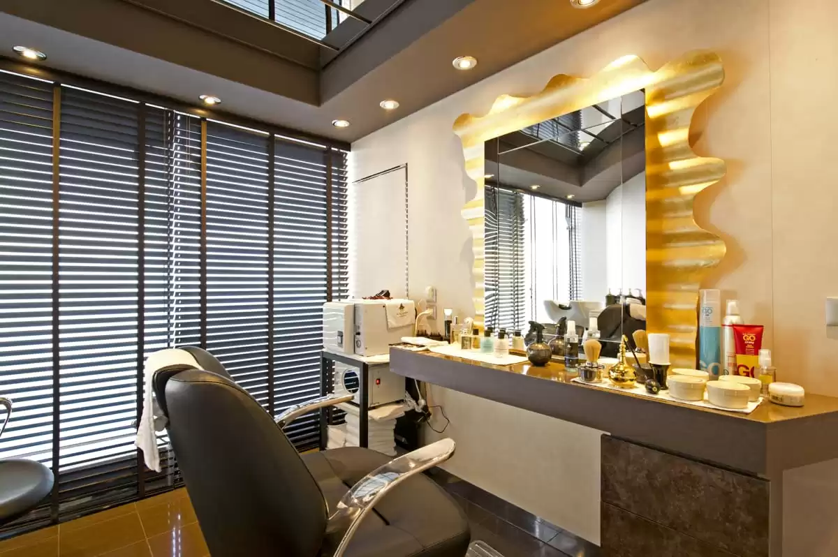 le  :  cabine 115