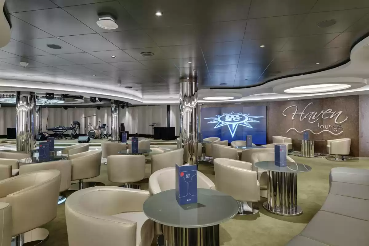 le  :  cabine 83