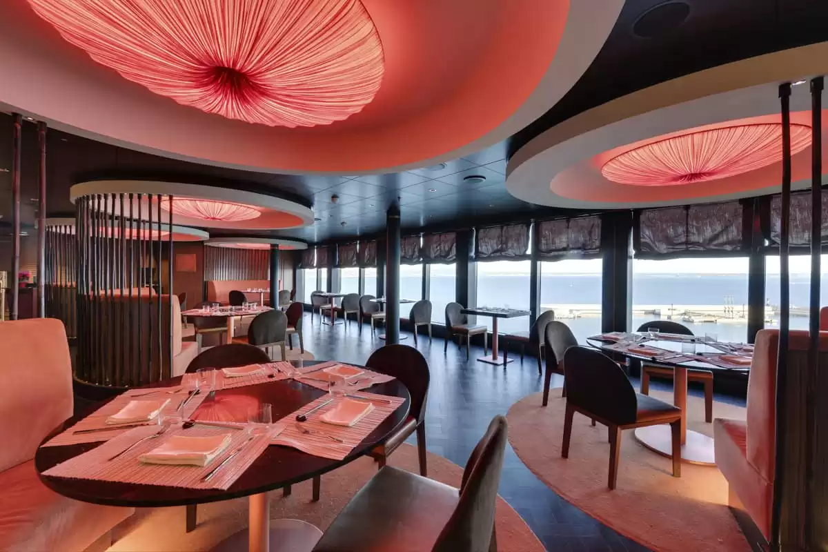 le  :  cabine 56