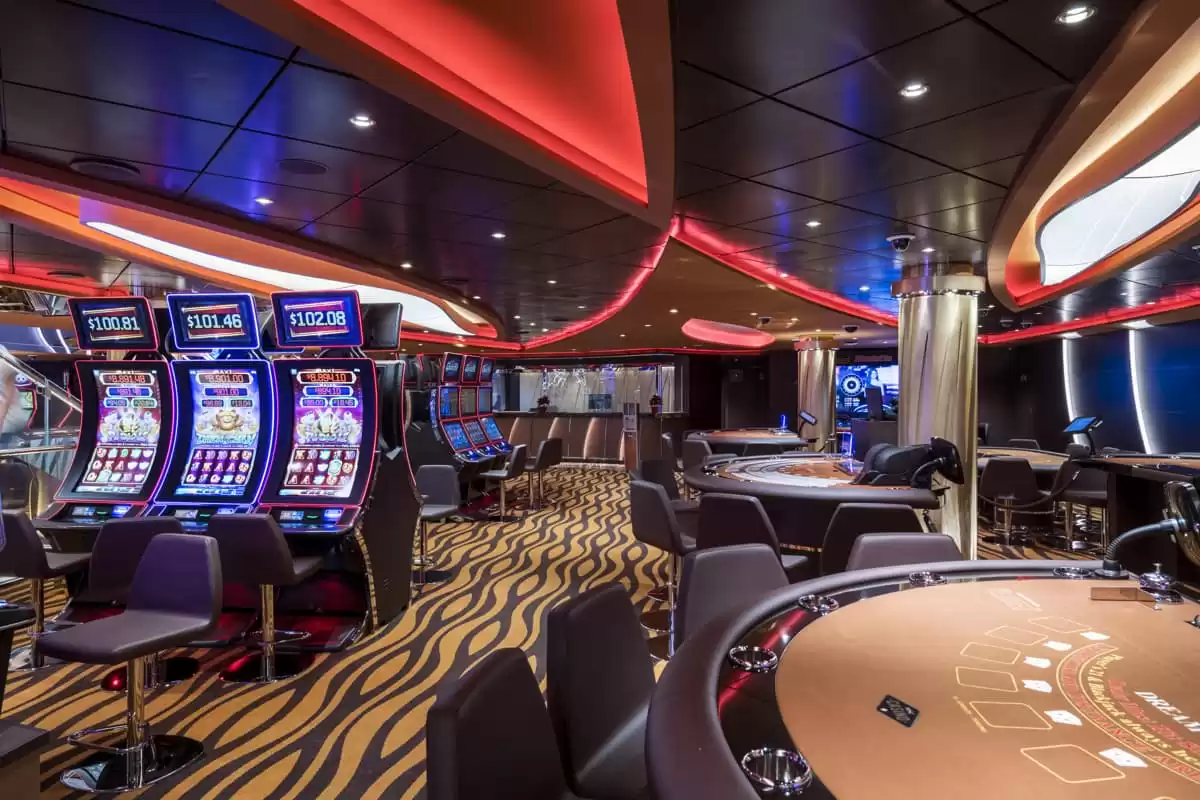 le  :  cabine 44