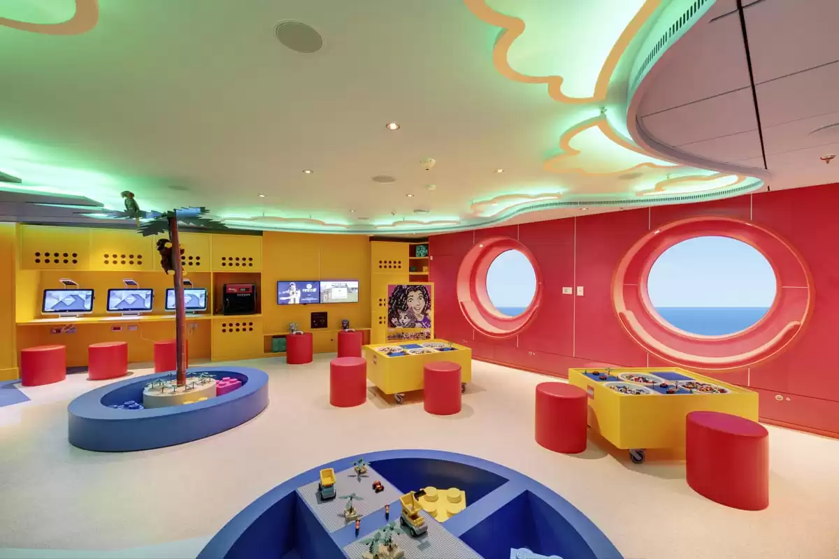le  :  cabine 18