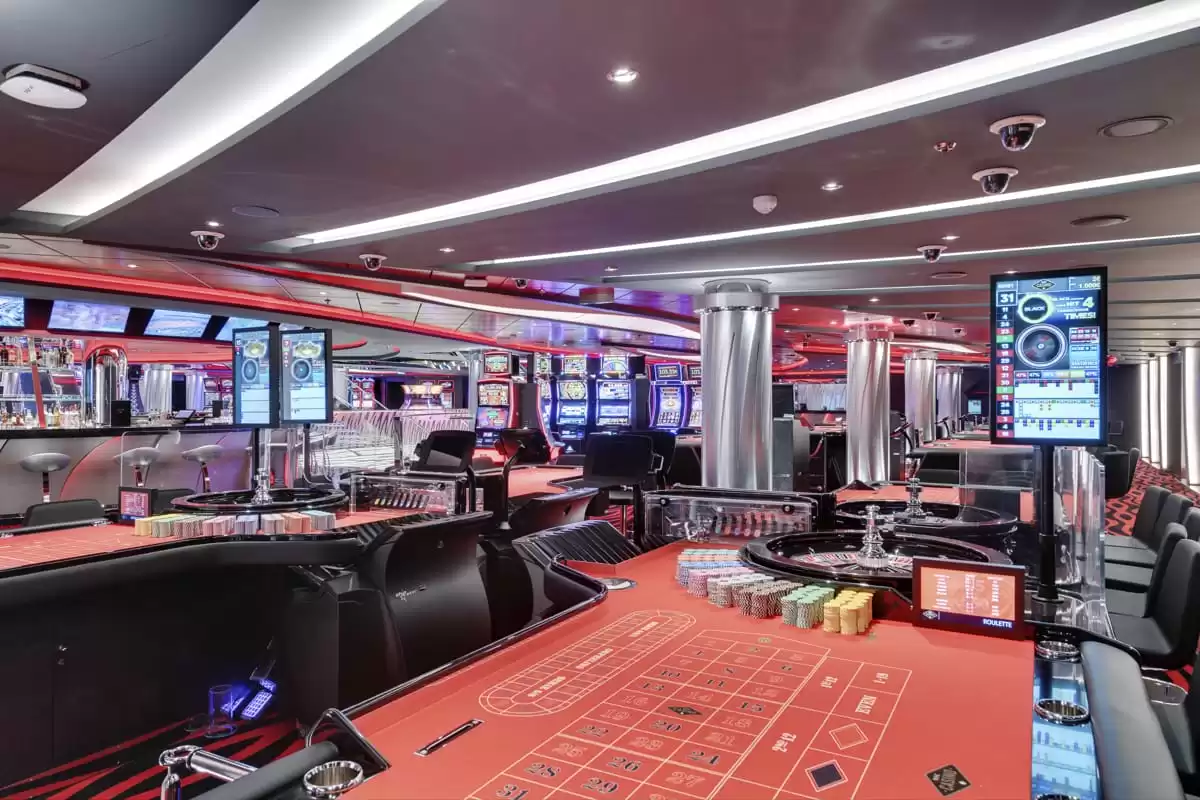 le  :  cabine 33