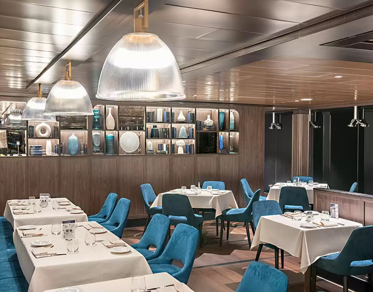 le  :  cabine 3