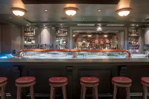 1-MASTERS OF THE SEA PUB