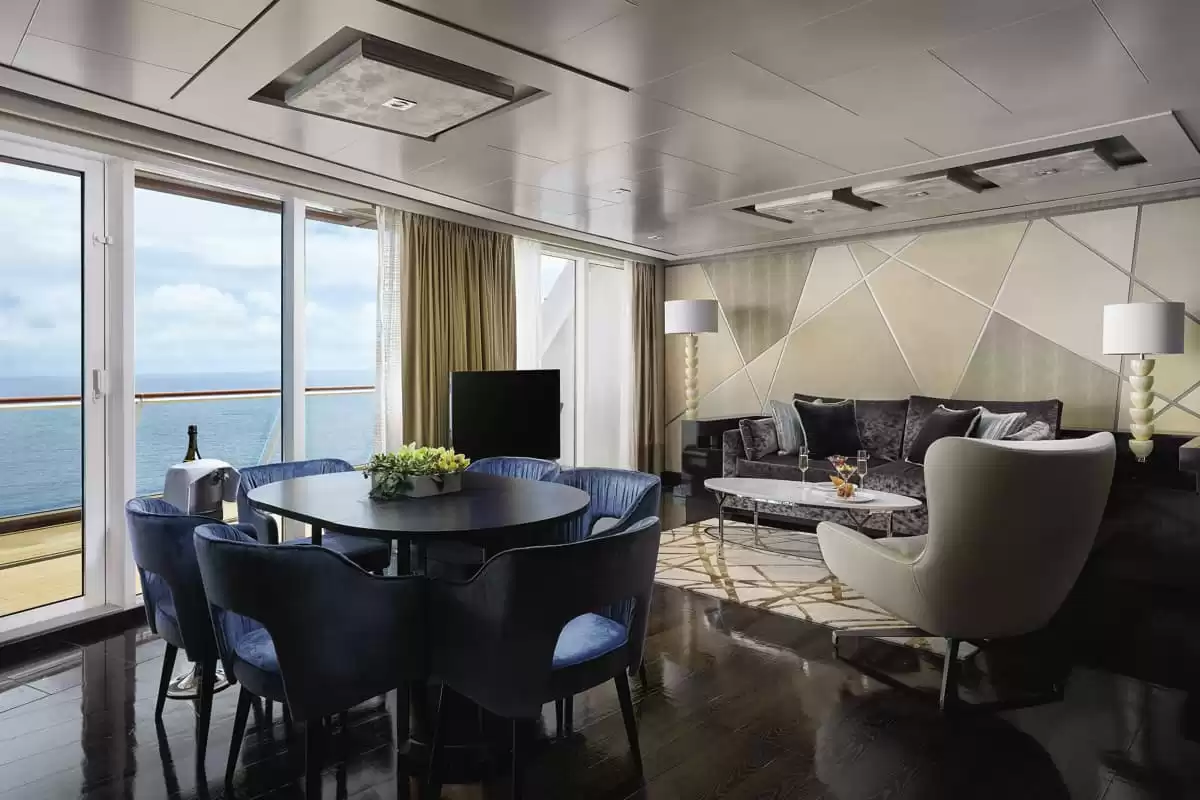 le Norwegian Bliss :   12