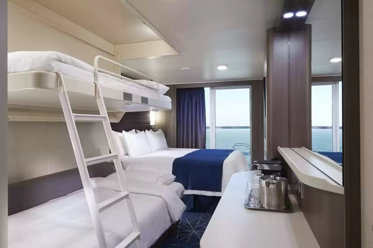 le Norwegian Bliss :   16