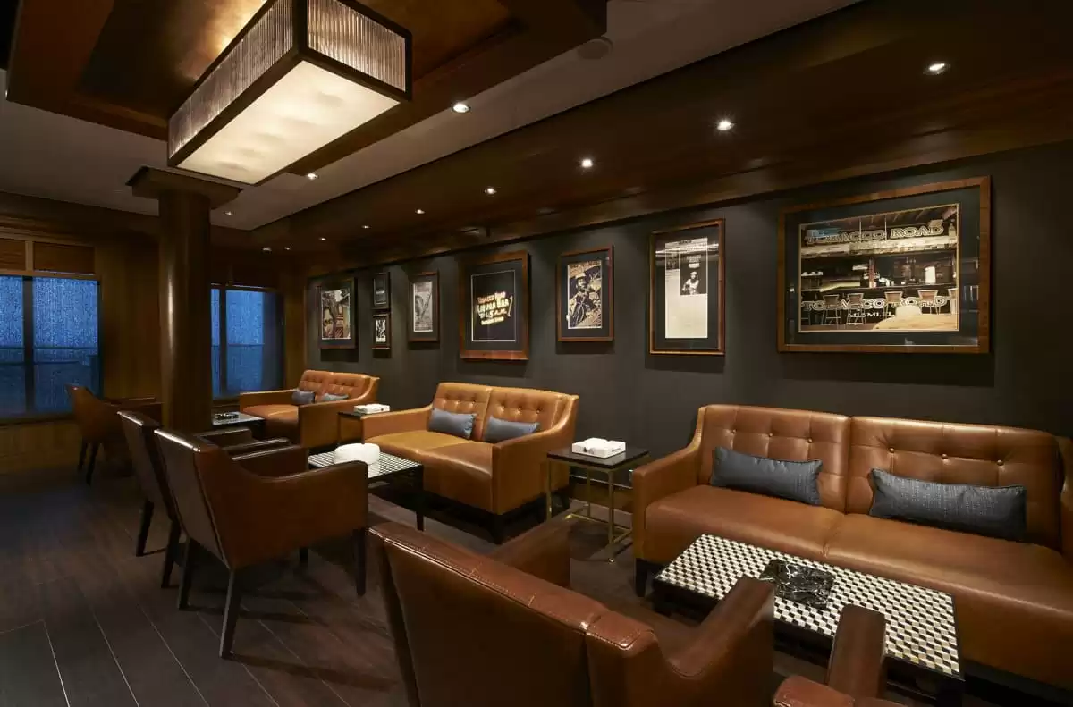 le  :  cabine 10