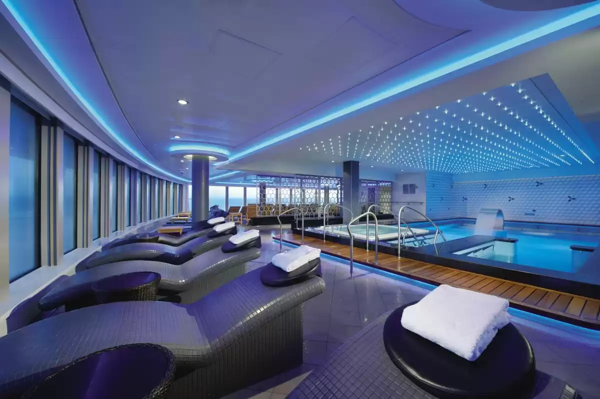 le  :  cabine 10