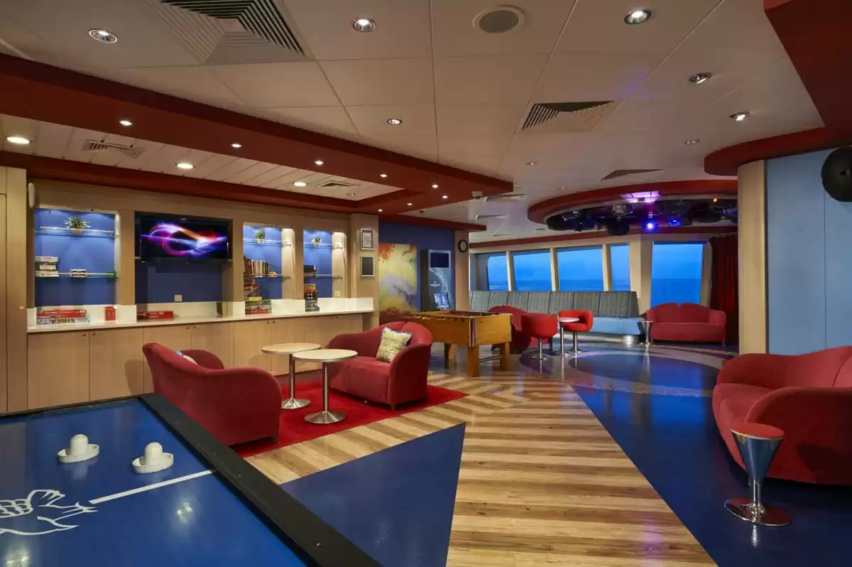 le  :  cabine 4
