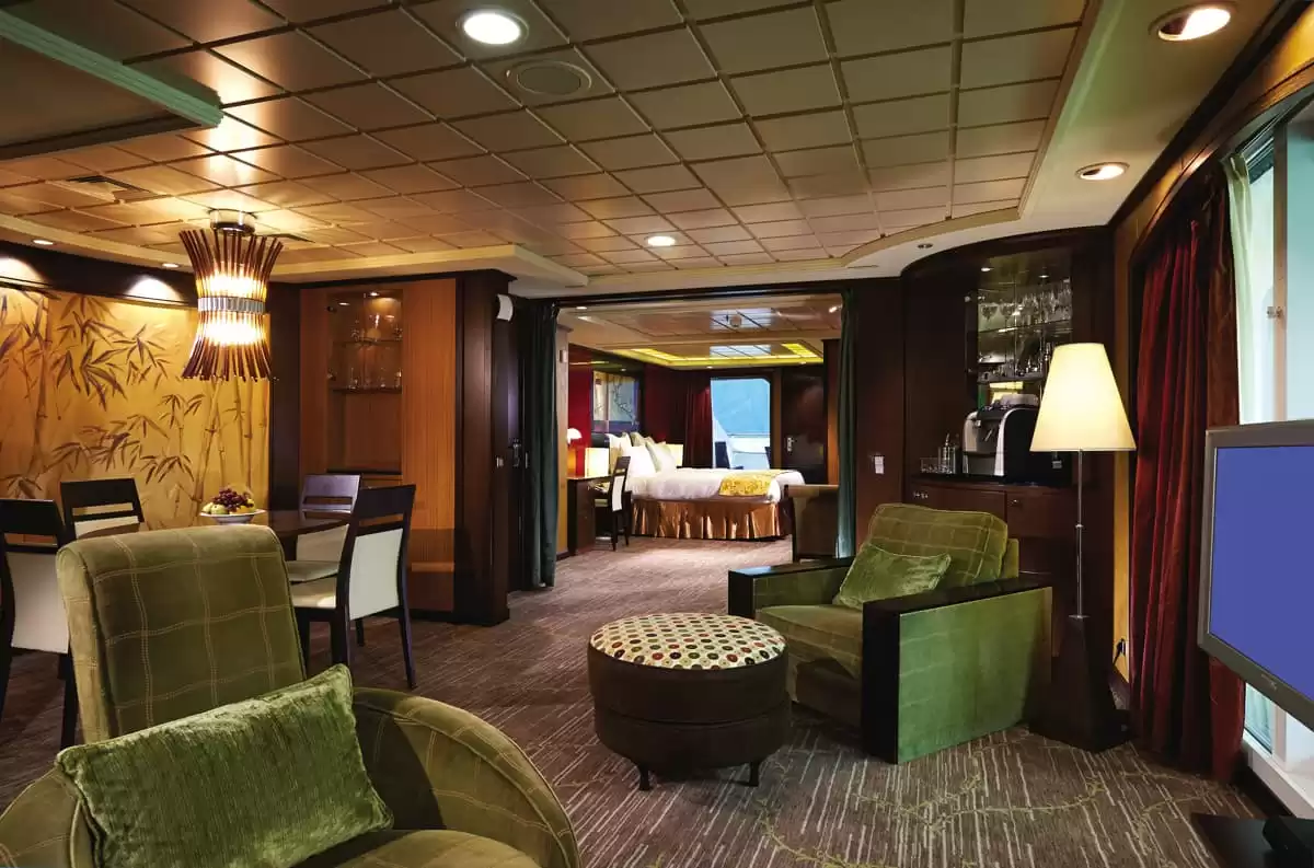 le Norwegian Jewel :   1